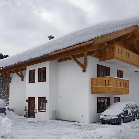 Schachen Comfortable Feriehus *